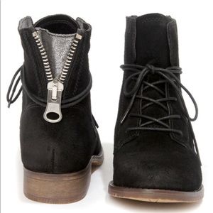 Steve Madden Booties (Rawling)